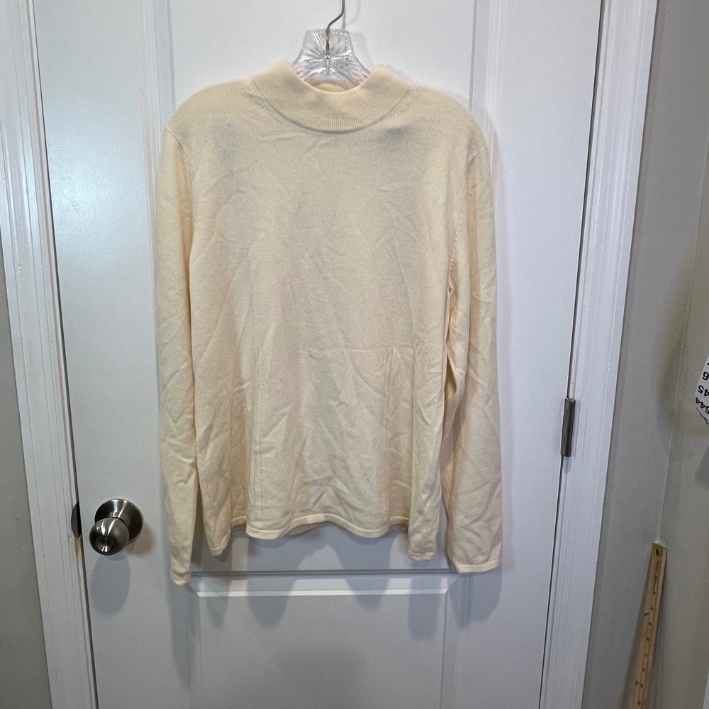 Prive Cashmere Mock Neck Long Sleeve Knit Sweater Cream 1 Quiet‎ Luxury